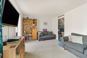 Lounge- click for photo gallery